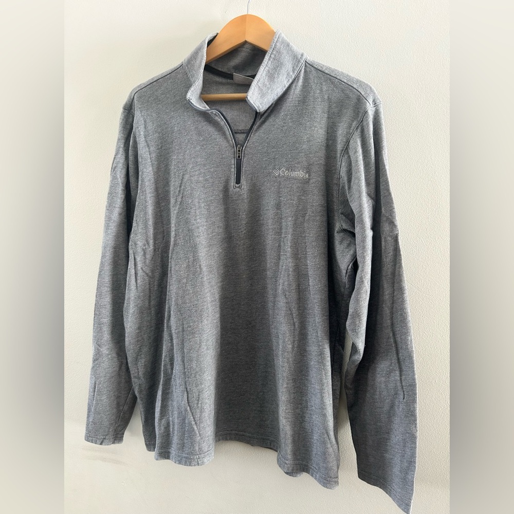Columbia Heather Gray Quarter-Zip Top